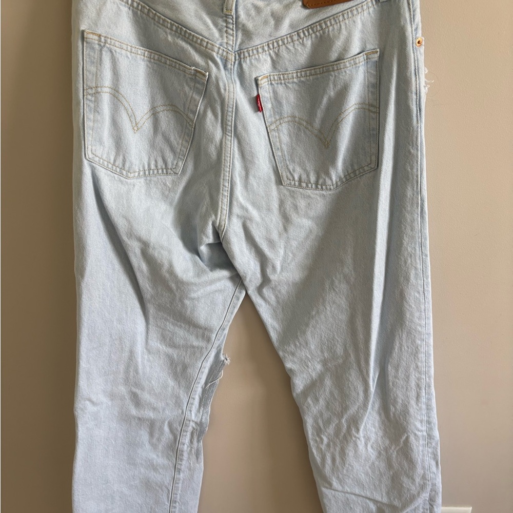 Levi’s Ribcage Straight Jean - Picture 2 of 8